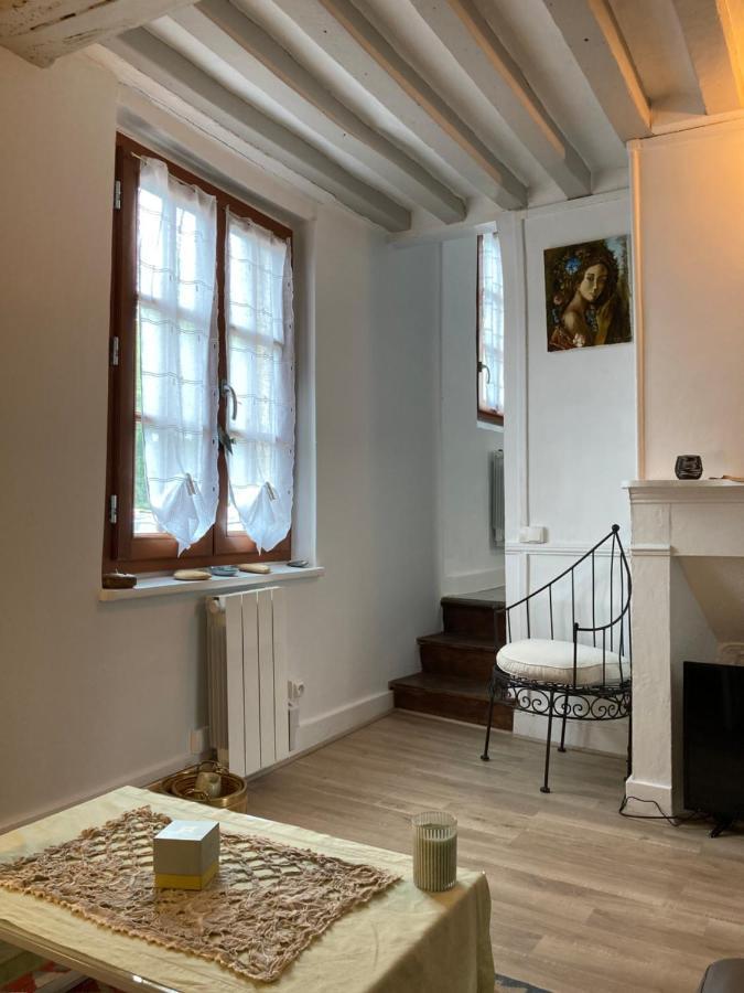 Embarcation Leilighet Honfleur Eksteriør bilde